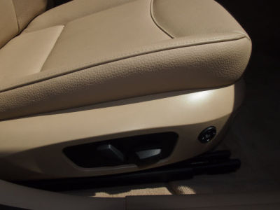 2011 BMW 328  i xDrive