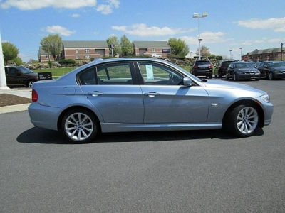 2011 BMW 328  i xDrive