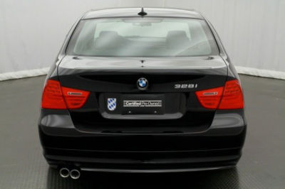 2011 BMW 328  i xDrive