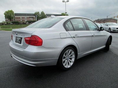 2011 BMW 328  i xDrive