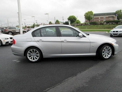 2011 BMW 328  i xDrive