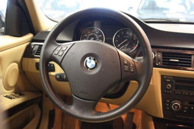 2011 BMW 328  i xDrive