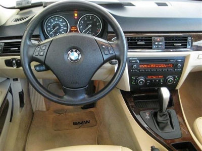 2011 BMW 328  i xDrive