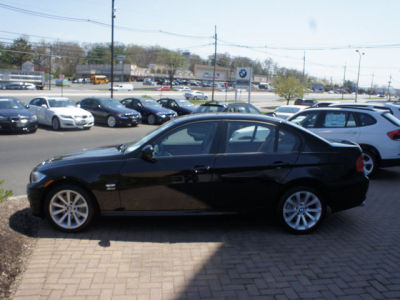 2011 BMW 328  i xDrive