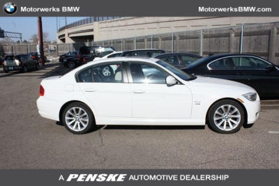 2011 BMW 328  i xDrive