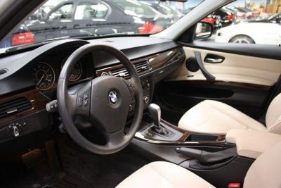 2011 BMW 328  i xDrive