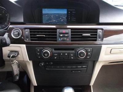 2010 BMW 328 i