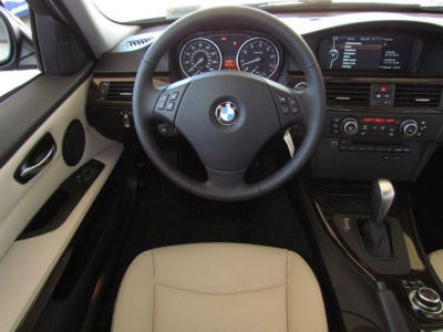 2011 BMW 328  i