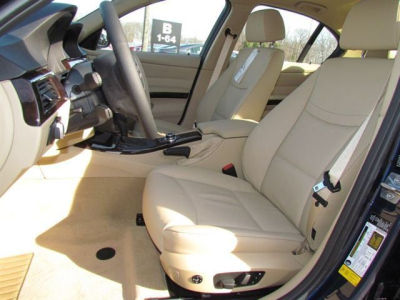 2011 BMW 328  i xDrive