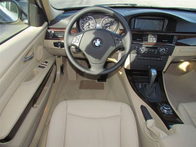 2011 BMW 328  i xDrive