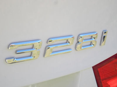 2011 BMW 328  i xDrive