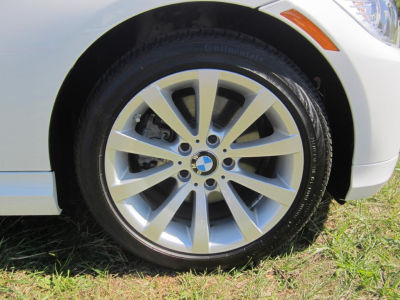 2011 BMW 328  i xDrive