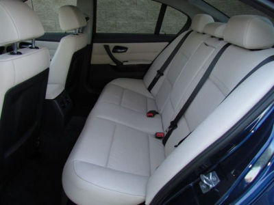 2011 BMW 328  i