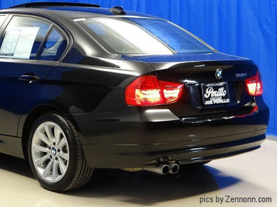 2011 BMW 328  i xDrive