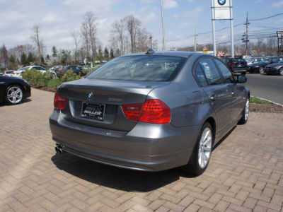 2011 BMW 328  i xDrive