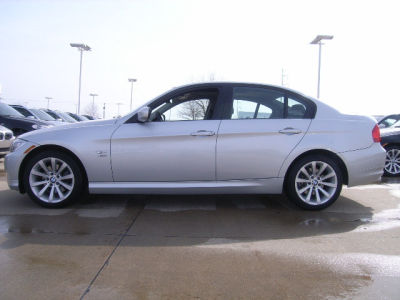 2011 BMW 328  i xDrive
