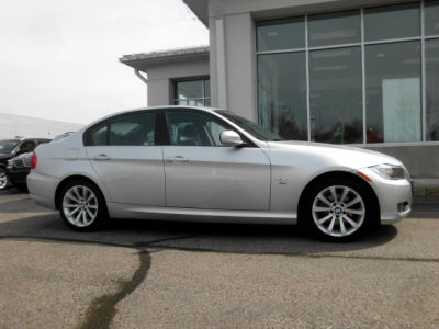 2011 BMW 328  i xDrive