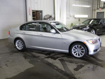 2011 BMW 328  i xDrive