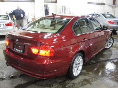 2011 BMW 328  i xDrive