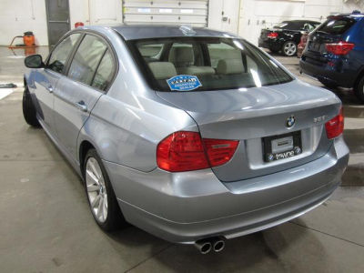 2011 BMW 328  i xDrive
