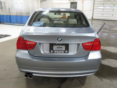 2011 BMW 328  i xDrive