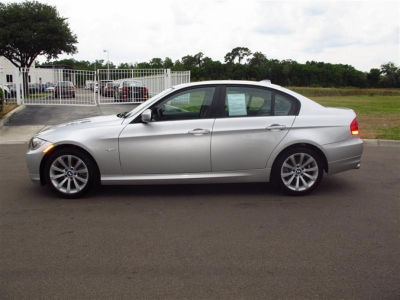 2011 BMW 328  i