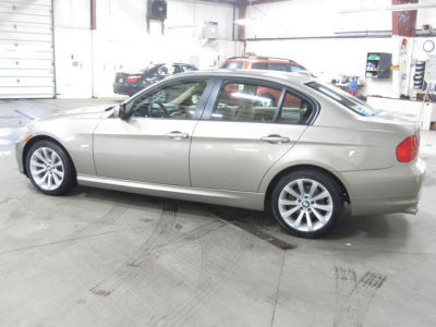 2011 BMW 328  i xDrive