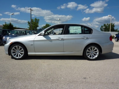 2011 BMW 328  i xDrive