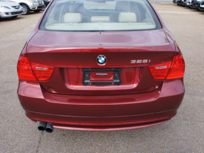 2011 BMW 328  i