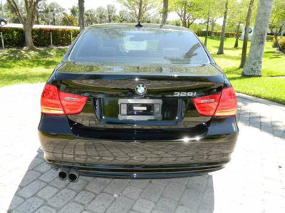 2011 BMW 328  i