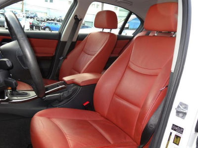2011 BMW 328  i