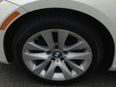 2011 BMW 328  i xDrive