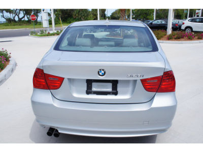 2011 BMW 328  i