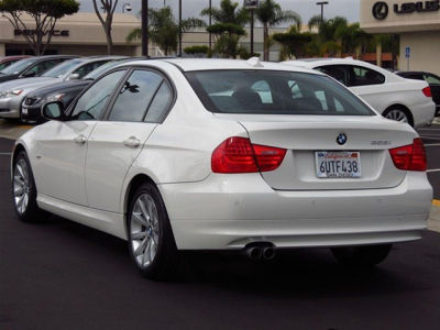 2011 BMW 328  i