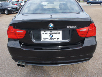 2011 BMW 328  i