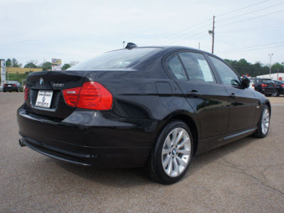 2011 BMW 328  i