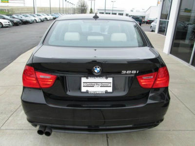 2011 BMW 328  i xDrive