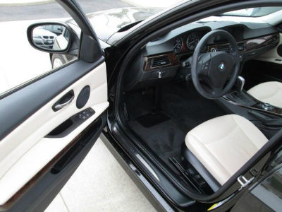 2011 BMW 328  i xDrive