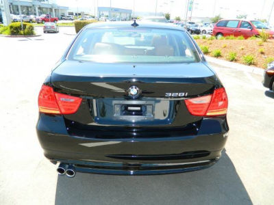 2011 BMW 328  i xDrive
