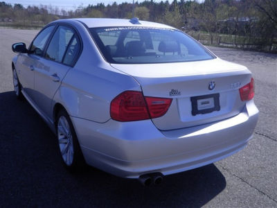 2011 BMW 328  i xDrive