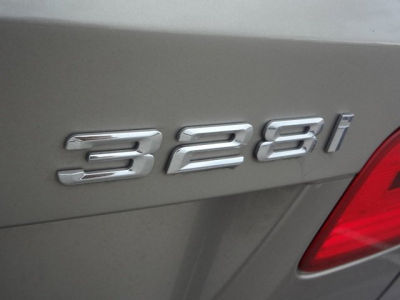 2010 BMW 328  i