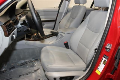 2011 BMW 328  i xDrive