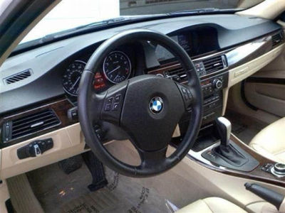 2011 BMW 328  i xDrive