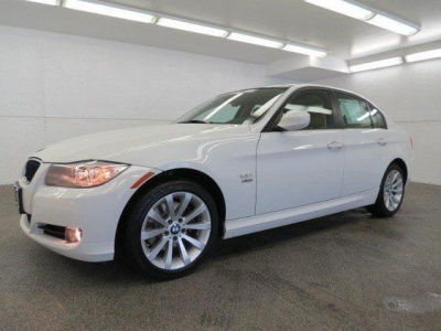2011 BMW 328  i xDrive