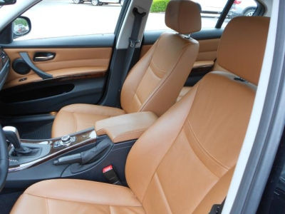 2011 BMW 328  i xDrive