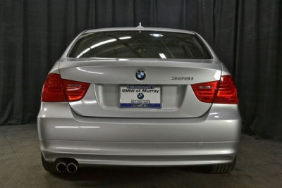 2011 BMW 328  i xDrive