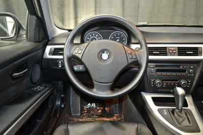 2011 BMW 328  i xDrive