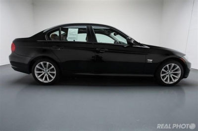 2011 BMW 328  i xDrive