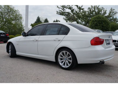 2011 BMW 328 i