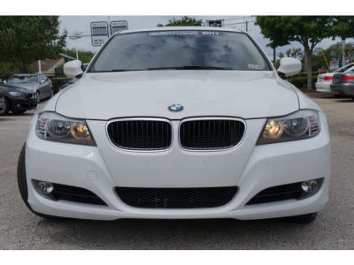 2011 BMW 328 i